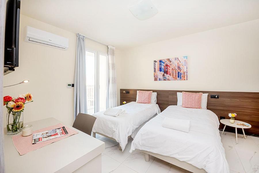 Atlantis Holiday Suites Marsalforn Εξωτερικό φωτογραφία